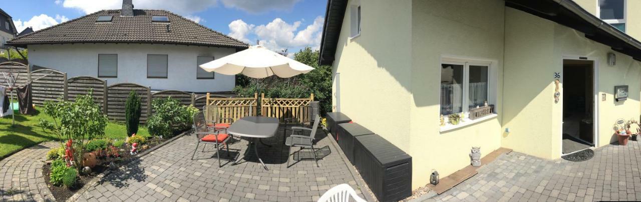 Miniappartement Zini Lindlar Exteriör bild