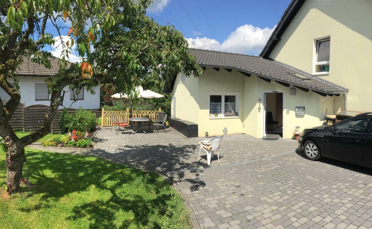 Miniappartement Zini Lindlar Exteriör bild