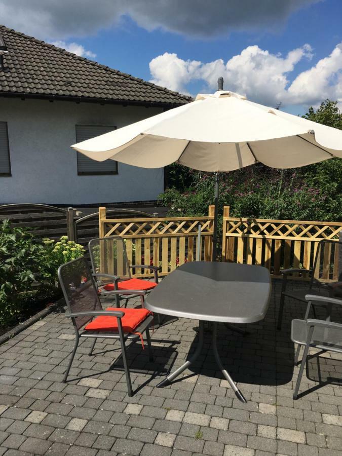Miniappartement Zini Lindlar Exteriör bild