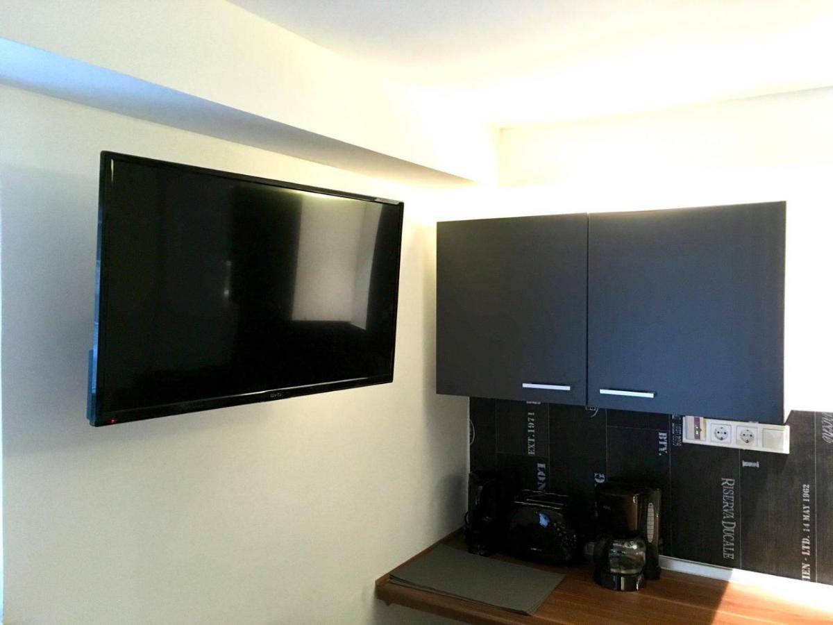 Miniappartement Zini Lindlar Exteriör bild